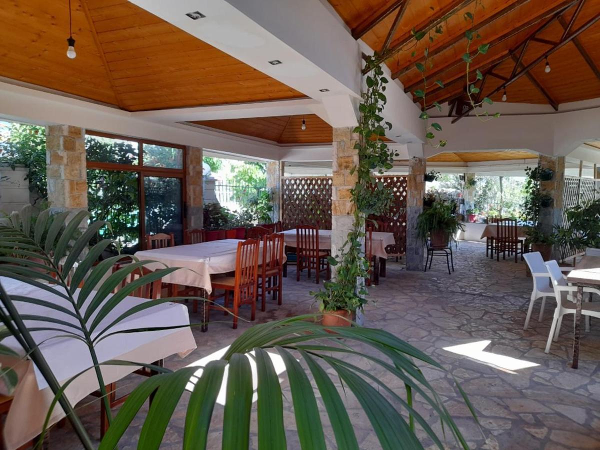Bar Restorant Hotel Altini Vlorë Exterior foto